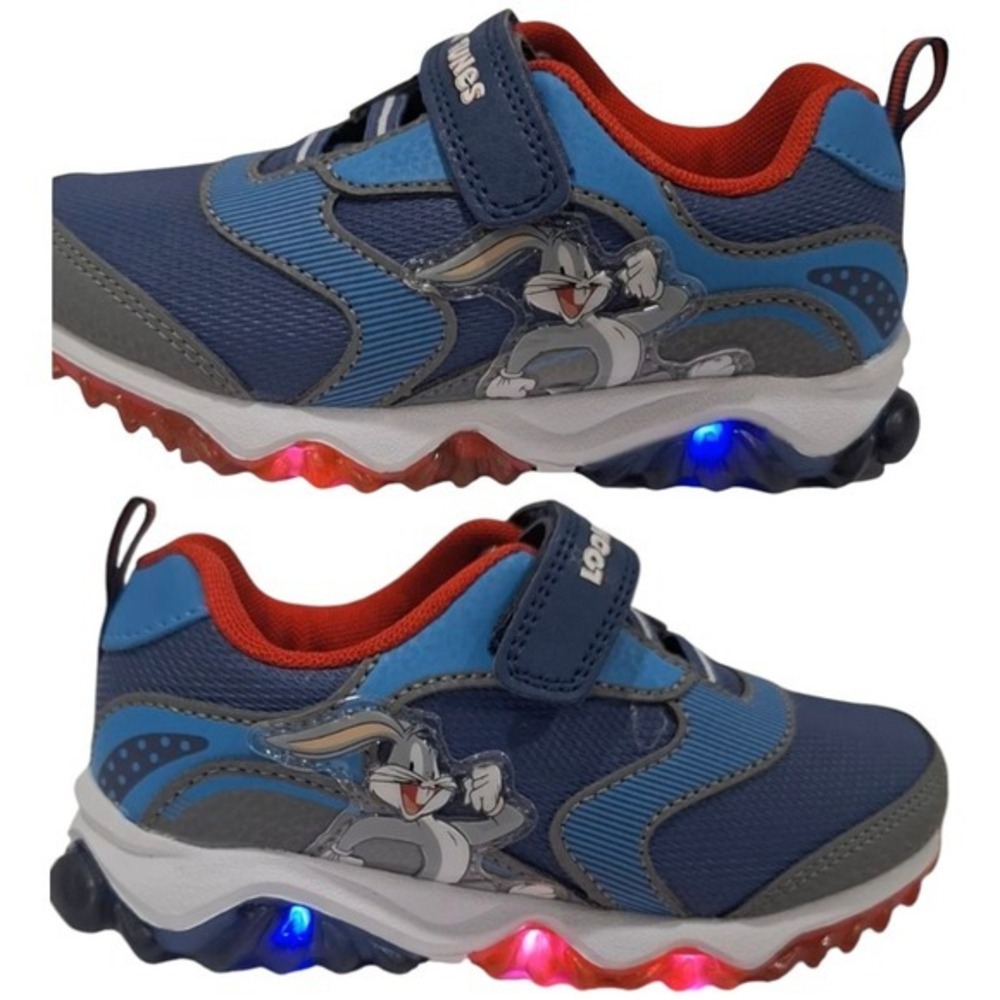 LOONEY TUNES Kids Light Up Sneakers Size 10 New (18cm)‎